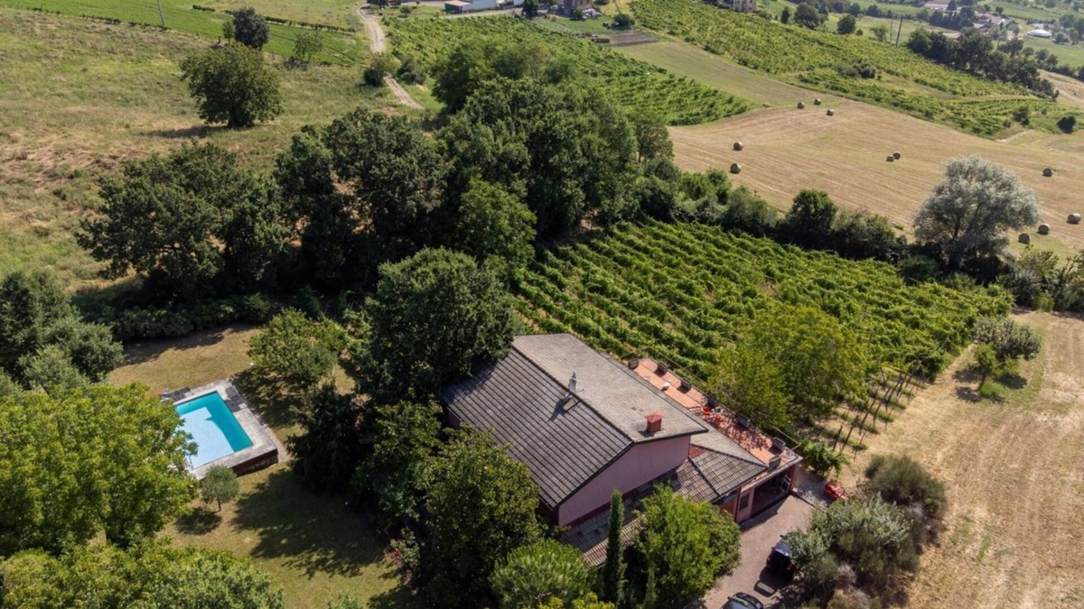 Langhirano Apartment | Exclusive Duplex Apartment with pool and view