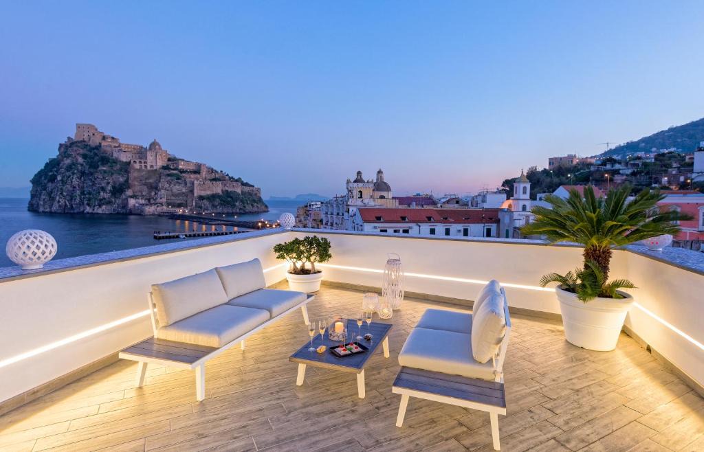 Ischia Porto Apartment | Exclusive Home Ischia