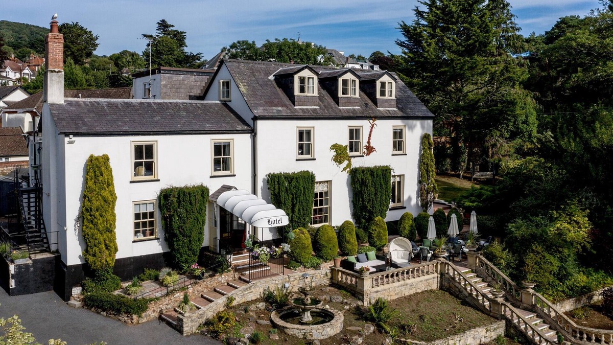 Sidmouth Hotel | Exclusive Hotel Hire 17 Bedrooms, Close to Town & Beach
