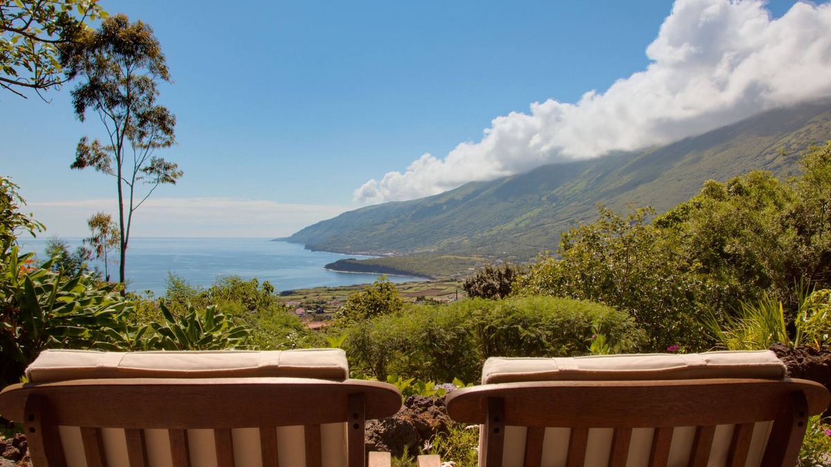 Prainha House | Exclusive house with fantastic sea views