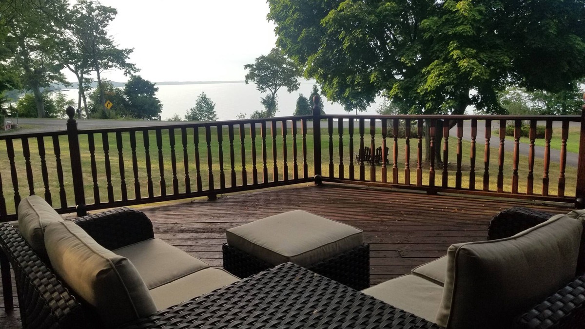 Sheldrake House | Exclusive Lakefront Home Retreat w/Baby Grand Piano for Family FLX Fun & Friends