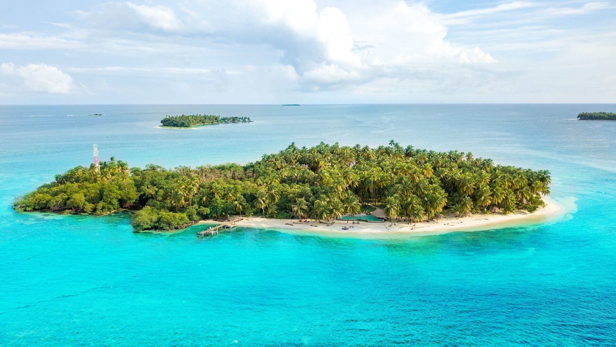 Calala Island Resort | Exclusive Private Island