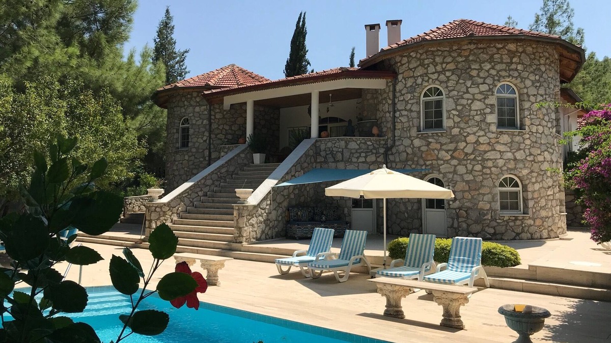 Dalaman Villa | Exclusive private villa, pool and large garden