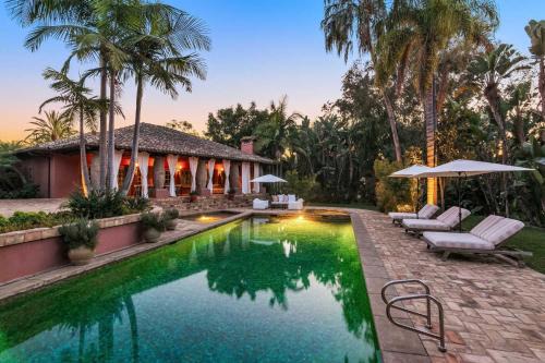 Fairbanks Ranch House | Exclusive Spanish Mediterranean Mansion