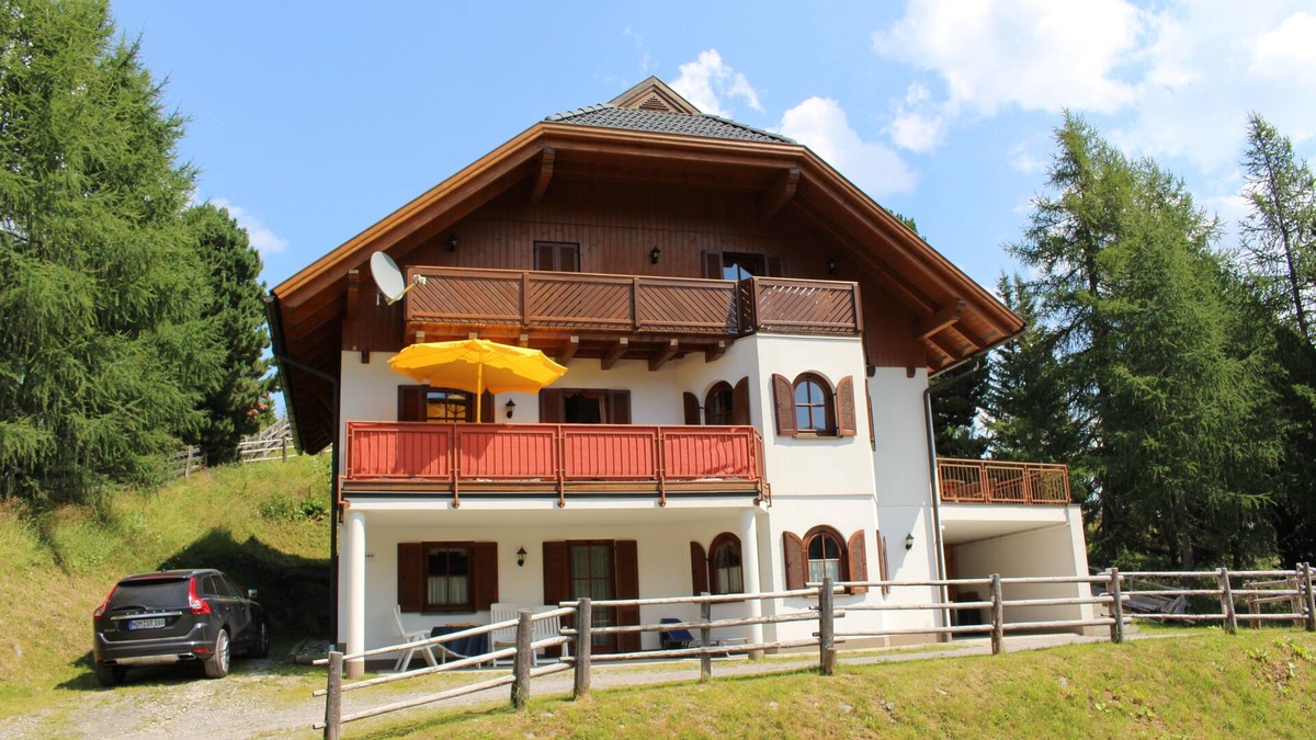Reichenau Apartment | Exclusive vacation apartment with a sauna and fireplace