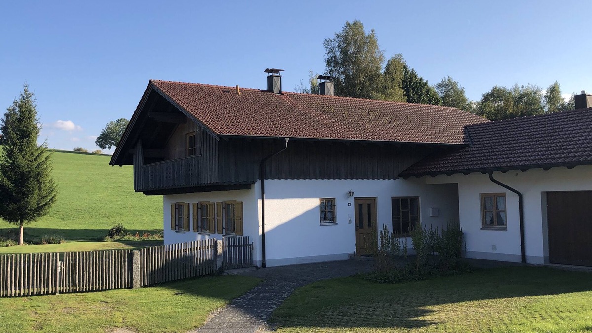 Lam House | Exclusive vacation home with sauna and wood-fired outdoor bathtub!
