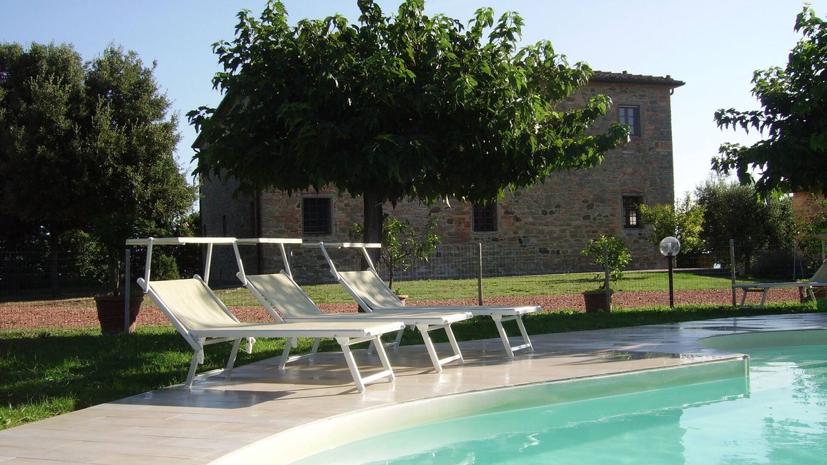 Chianni Villa | Exclusive villa for families with children or groups.Wine route.