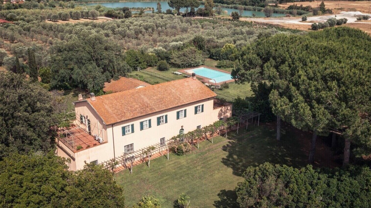 Donoratico Villa | Exclusive villa for families or groups of friends, in Maremma 3 min from the sea