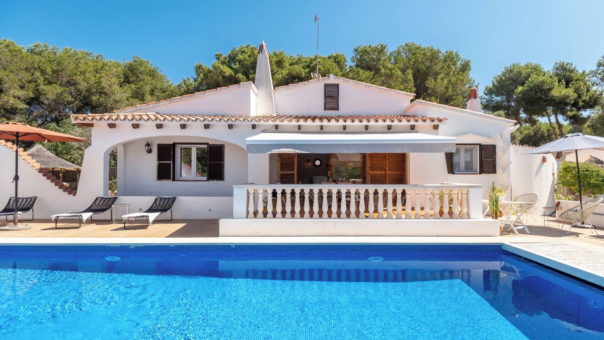 Sant Lluis Villa | Exclusive villa in binibeca with private pool