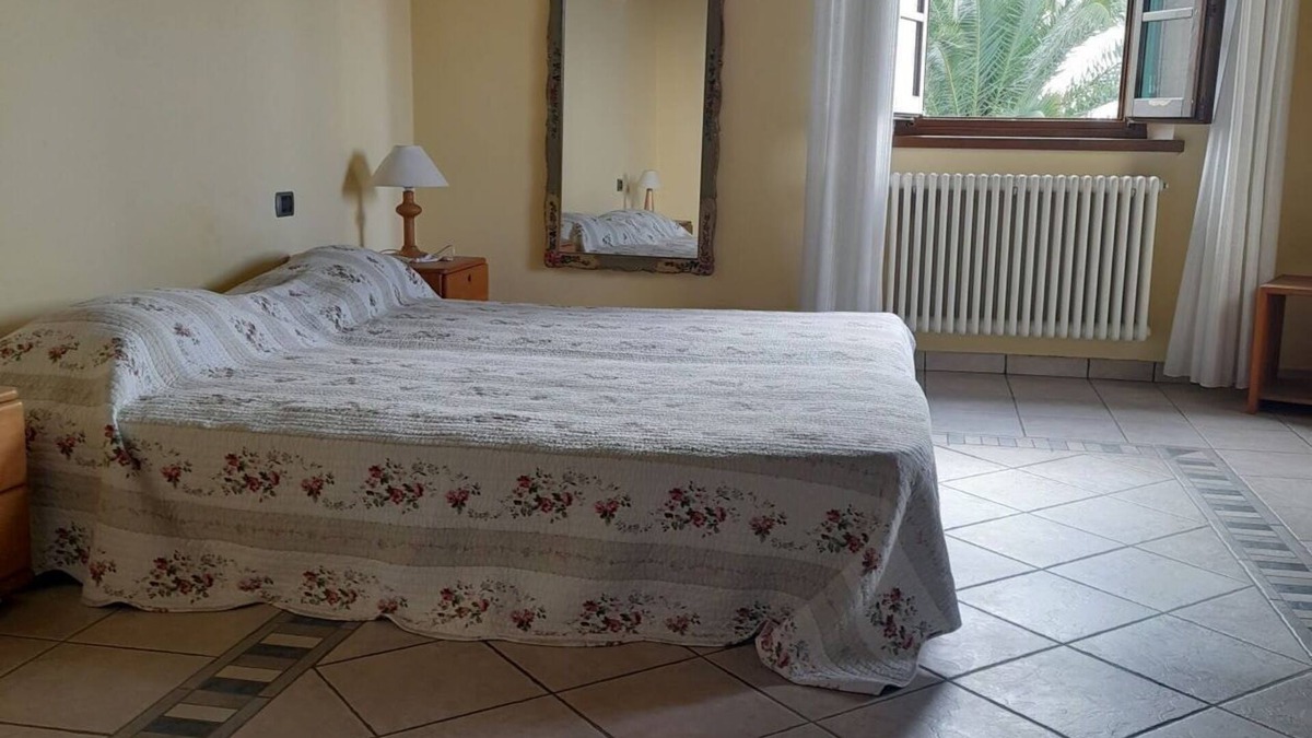 Lamporecchio Villa | Exclusive villa near Vinci in private grounds with amazing views and great pool