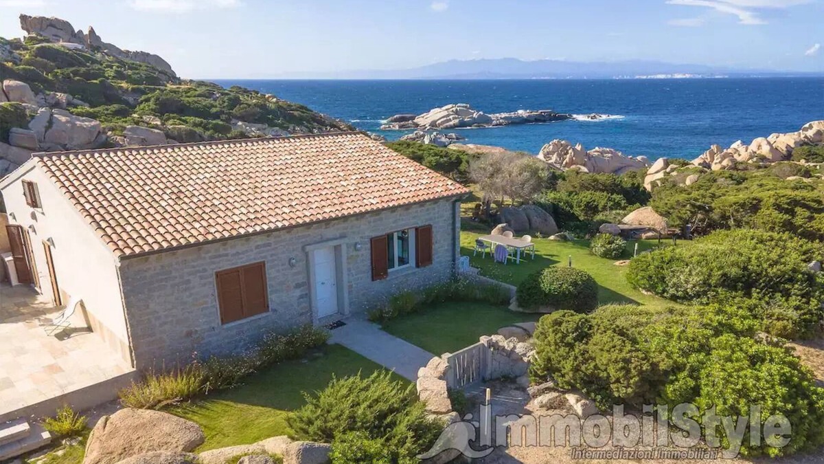 Capo Testa Villa | Exclusive Villa pied dans l'eau