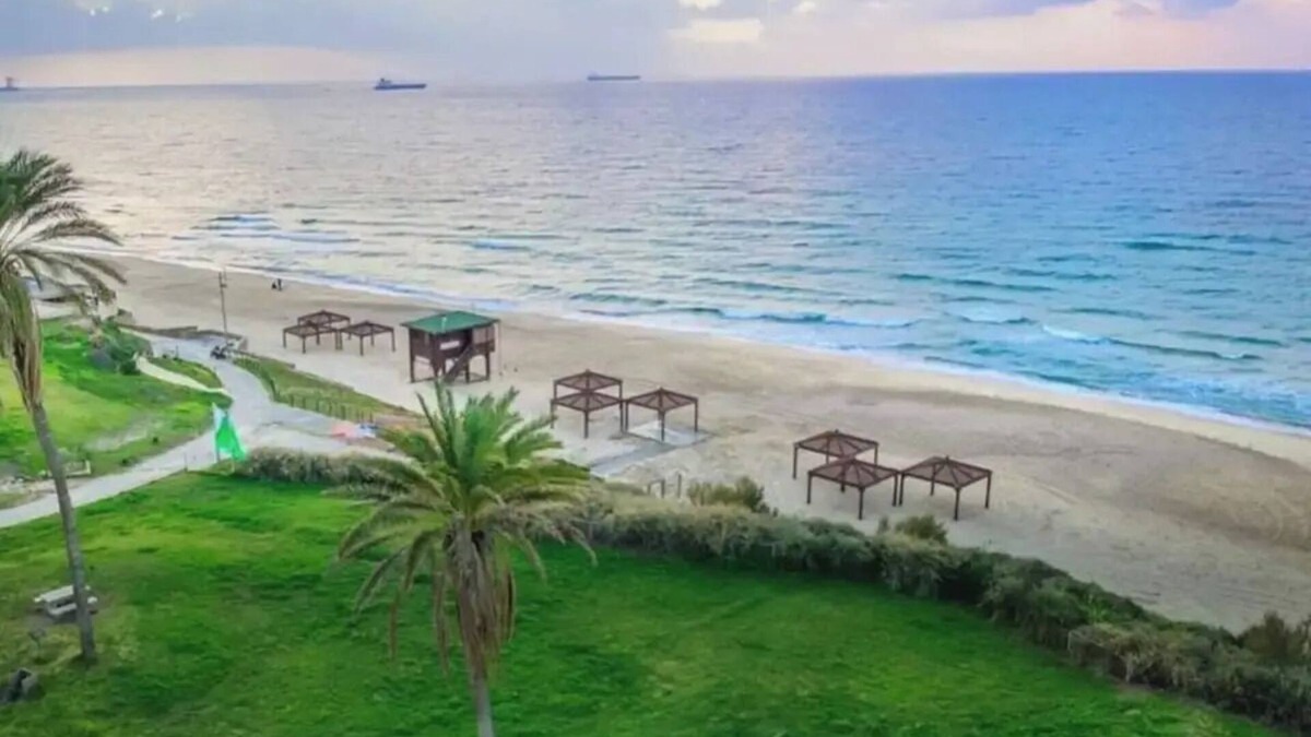 Ashkelon Boat Rental | Exclusive water experience with panoramic view