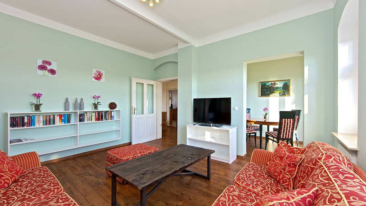 Loschwitz Apartment | Exclusive100m² Family-friendly apartments with river view and 2Balkonen