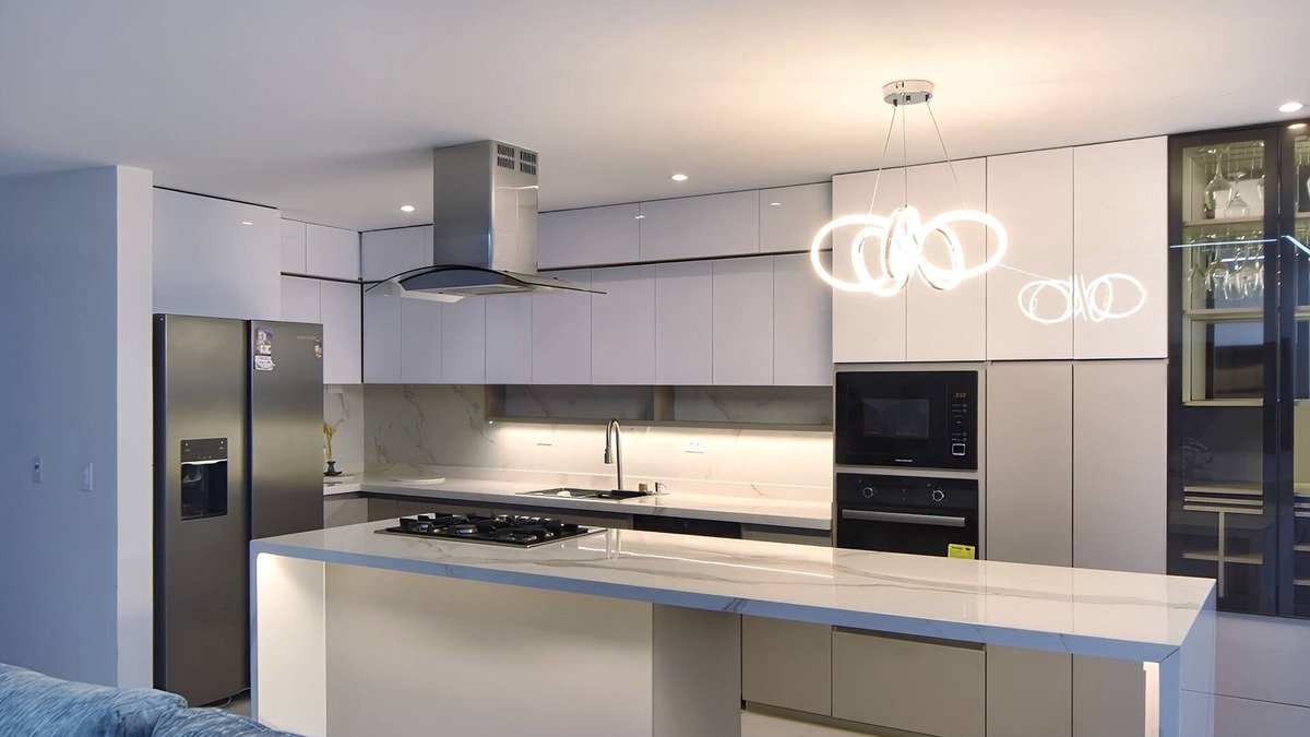 San Antonio Bed & Breakfast | Exclusividad en el cono histórico de Cali, con terraza y comodidad garantizada.