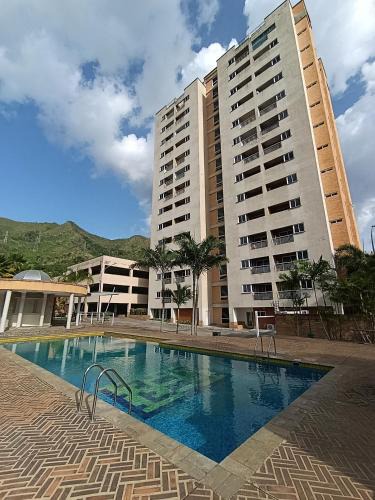 Naguanagua Apartment | Exclusivo Apartamento con Piscina y Wi-Fi
