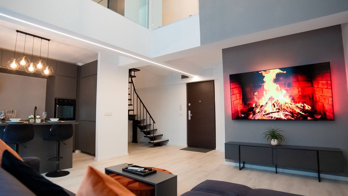 Sector 2 Apartment | Executive 1BR Duplex, Sleeps Up to 4, Near Promenada Mall, 75” TV & Fast Wi-Fi