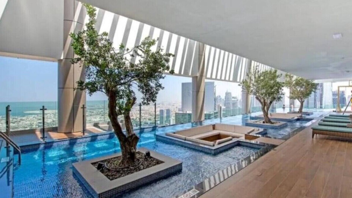 Downtown Dubai Apartment | Executive 3BR Apartment with High-End Amenities