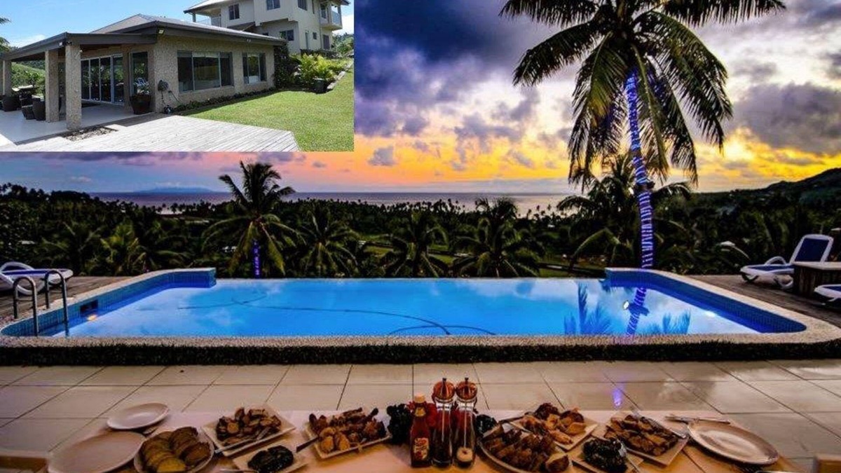 Northern Division Villa | Executive 5 bedroom homestead on your private hill with breathtaking ocean views