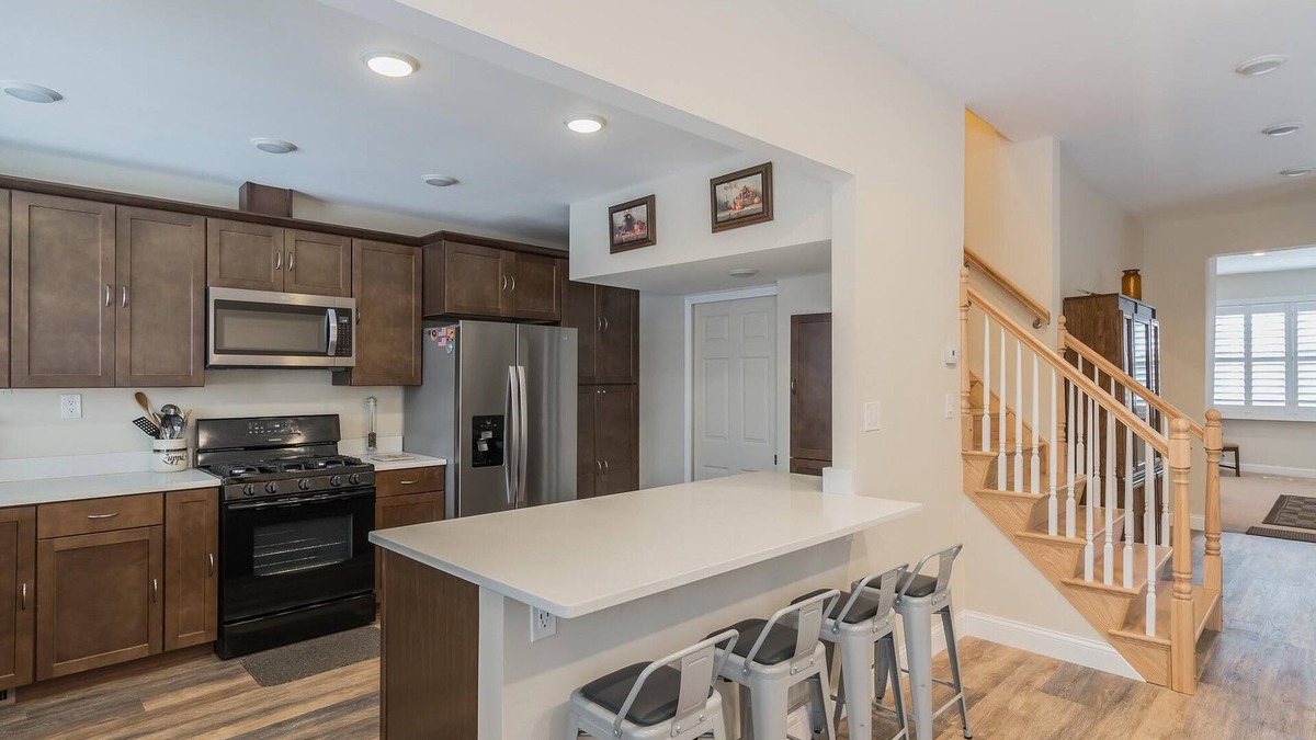 Little Italy Apartment | Executive Apartment Cleveland's Little Italy
