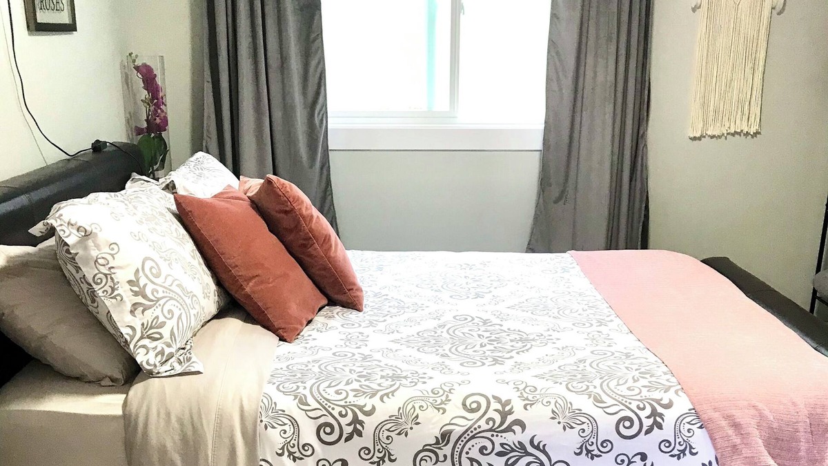 Prince George House | Executive-Cozy-1BDR-College Heights Haven