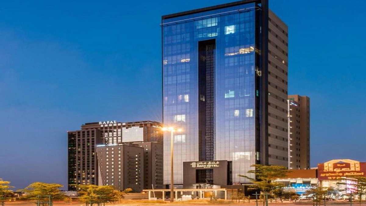 Riyadh House | Executive Elegance | Luxe Escape at Sunday ANAN