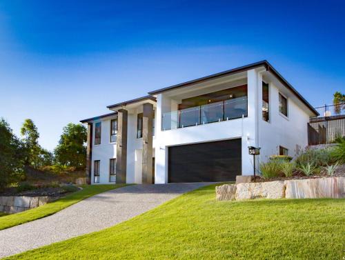 Bundamba House | Executive Home Accommodation 34
