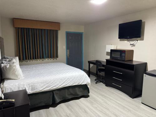 Crystal City Hotel | Executive inn