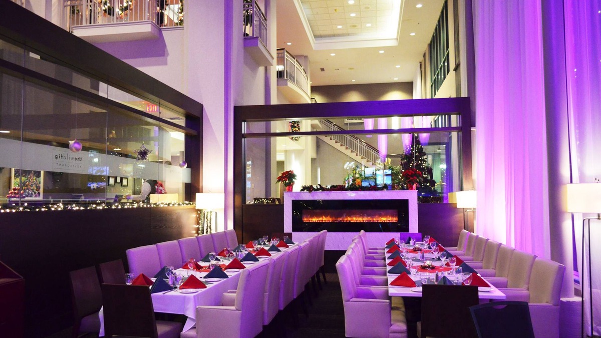 Coquitlam Hotel | Executive Plaza Hotel Metro Vancouver