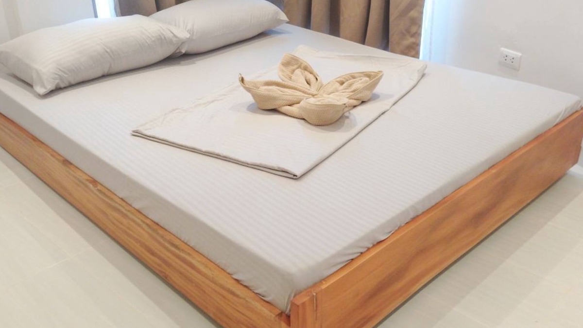 Sipalay Apartment | Executive Room 3