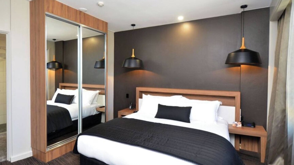 Townsville Hotel | Executive Suite CBD Townsville