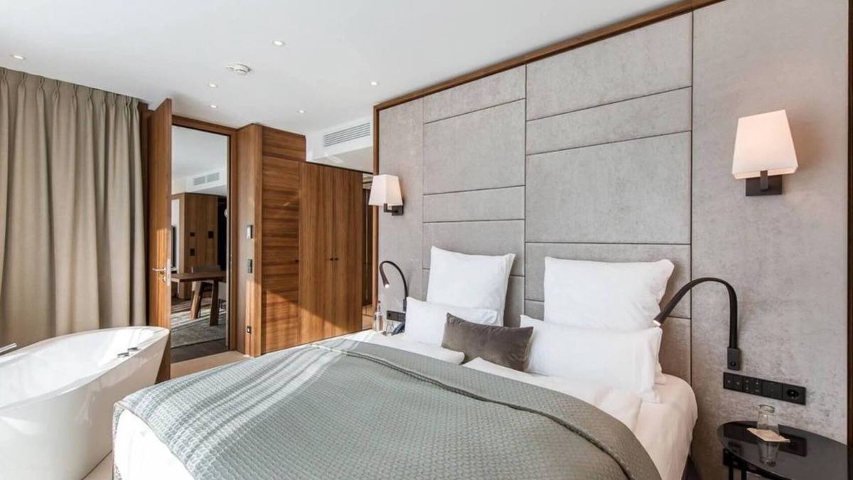 Metternich House | Executive Suite - Augusta Suite - FÄHRHAUS Koblenz