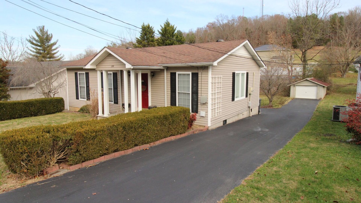 Brownsville Cottage | Exile on Main Street