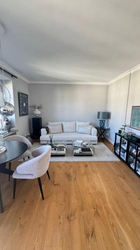 Lehel Apartment | Exklusive 60qm Designerwohnung im Herzen von München - 1 min zur Maximilianstraße