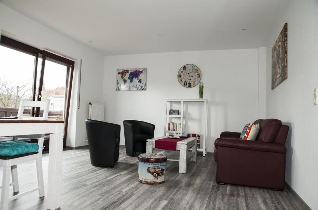 Einbeck Apartment | EXKLUSIVE Ferienwohnung mit Balkon, 2 Schlafzimmer im HAUS SERTÜRNER