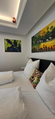 Stuttgart Apartment | Exotic Tropical Palace