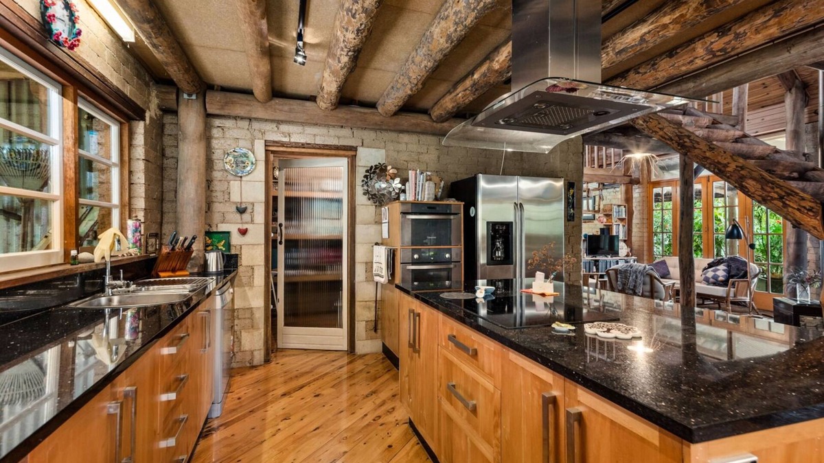 Beenaam Valley Apartment | Expansive Countryside Retreat - 4BR on 26 Hectares