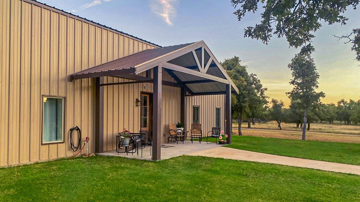 Fredericksburg House | Expansive getaway near downtown with fast WiFi, Wii, grill & W/D