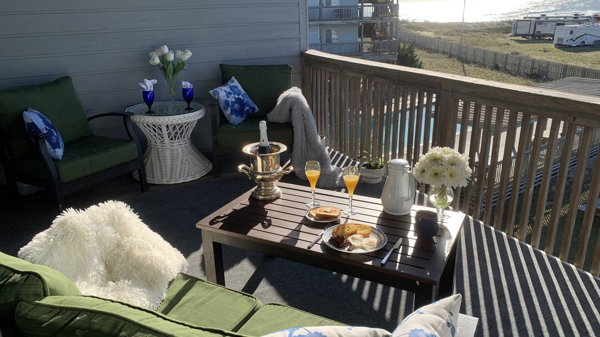 Rodanthe Condo | Expansive Ocean View: Luxury, Comfort, at the Beach, Family & Budget Friendly!