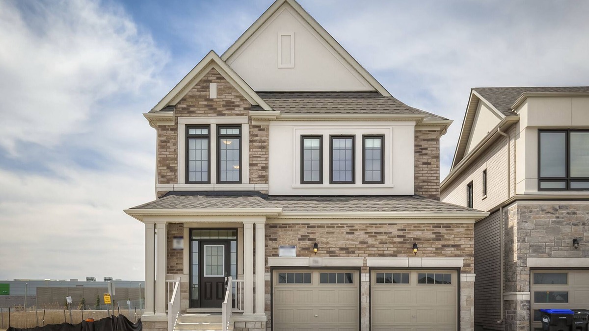 Bradford House | Experience Luxury Living-Minutes from Canada's Wonderland