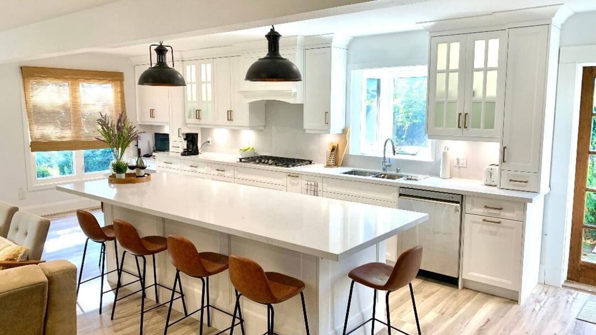 Historic Old Town House | Experience The Retreat Home with hot tub and EV charge