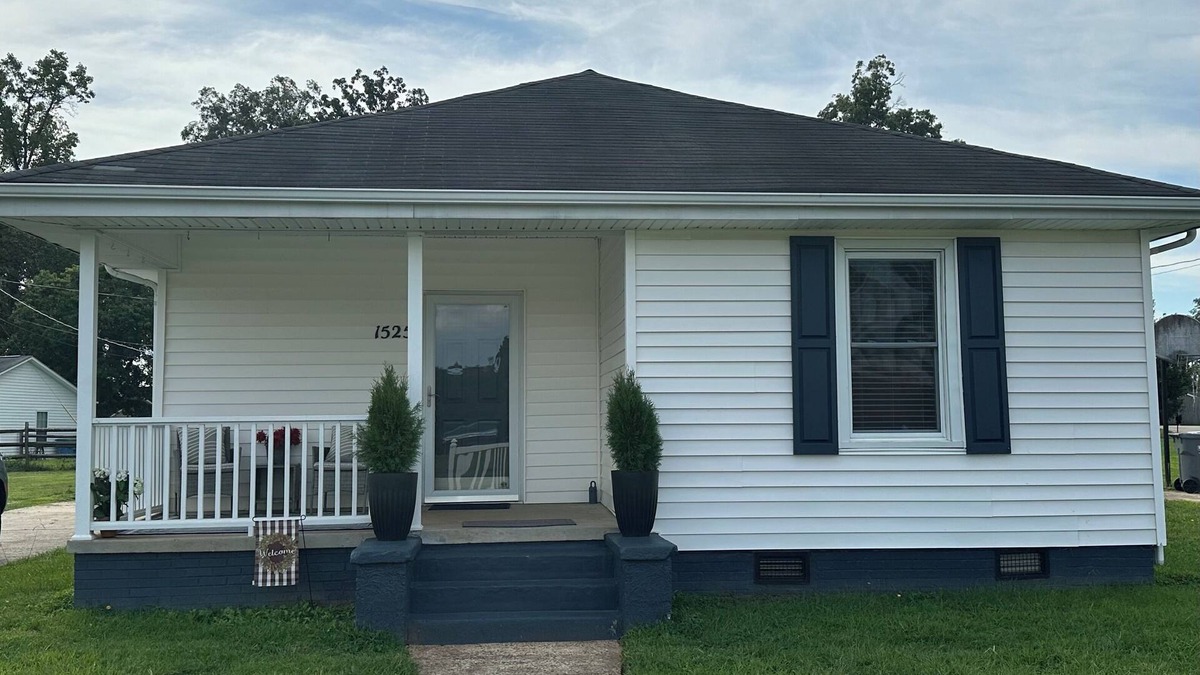 Belmont House | Experience Charlotte! Close to CLT Airport, White Water Center and More!