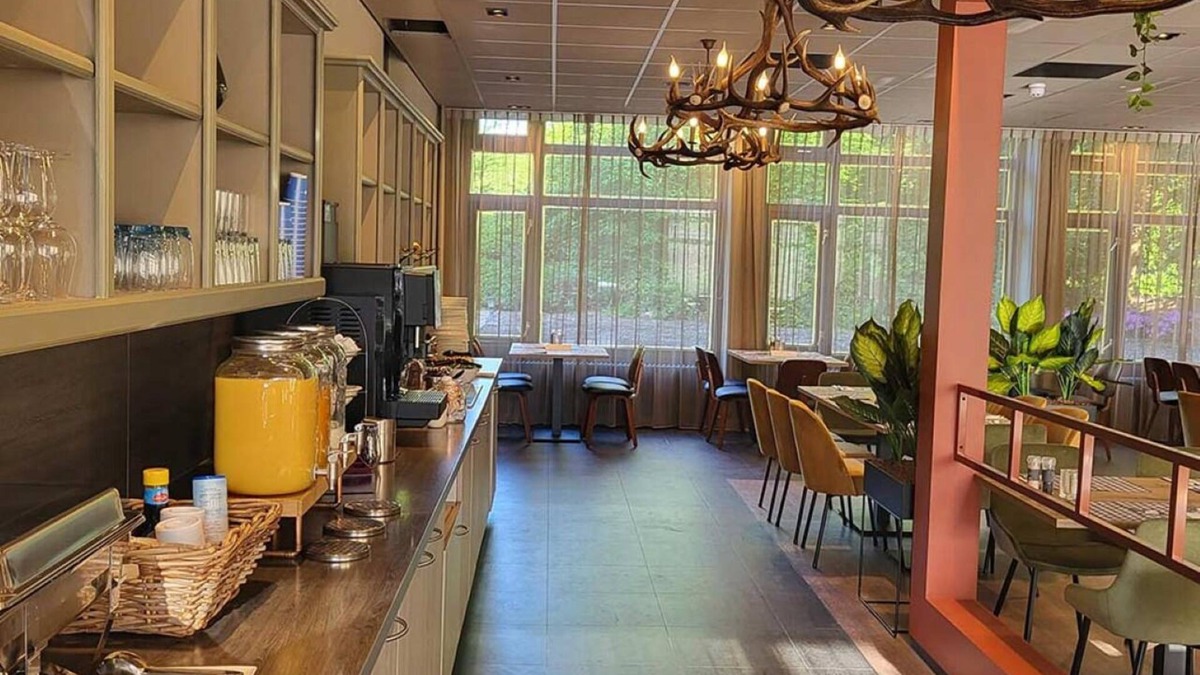 Eerbeek Hotel | Experience Dutch Nature Up Close — Quiet Stay with Historic Charm, 4 Units