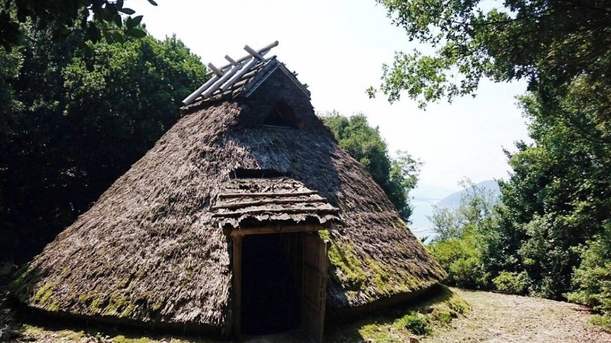 Hinasecho Hinase RV Rental | Experience life in the Jomon period Ancient expe/Bizen City Okayama