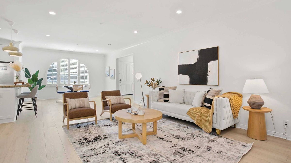 Woodbury House | Experience Luxury Living at Hanging Garden Retreat: Amazing Royal Getaway #58