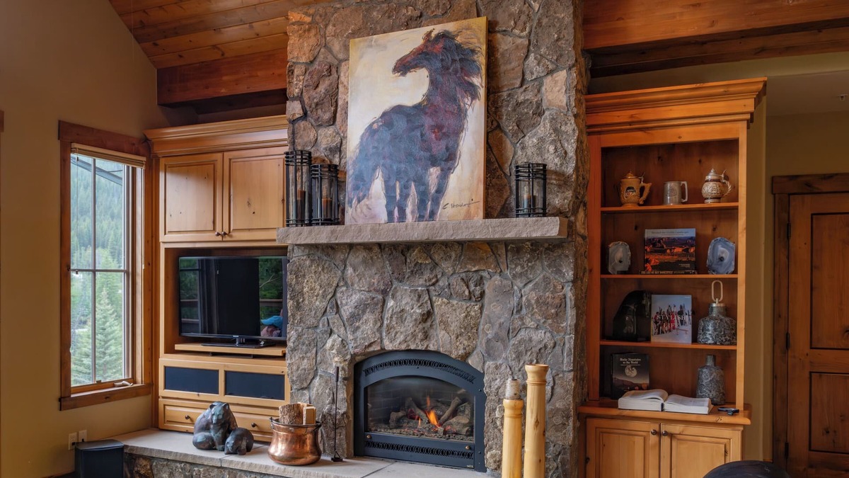 Old Town Condo | Experience Mountain Luxury at Its Finest: 5-Bedroom Retreat In Winter Park
