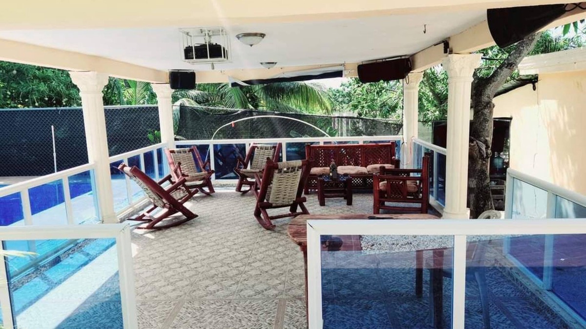 Cambita El Pueblecito Villa | Experience Paradise at Villa Juliana in Cambita Garabitos, Dominican Republic!