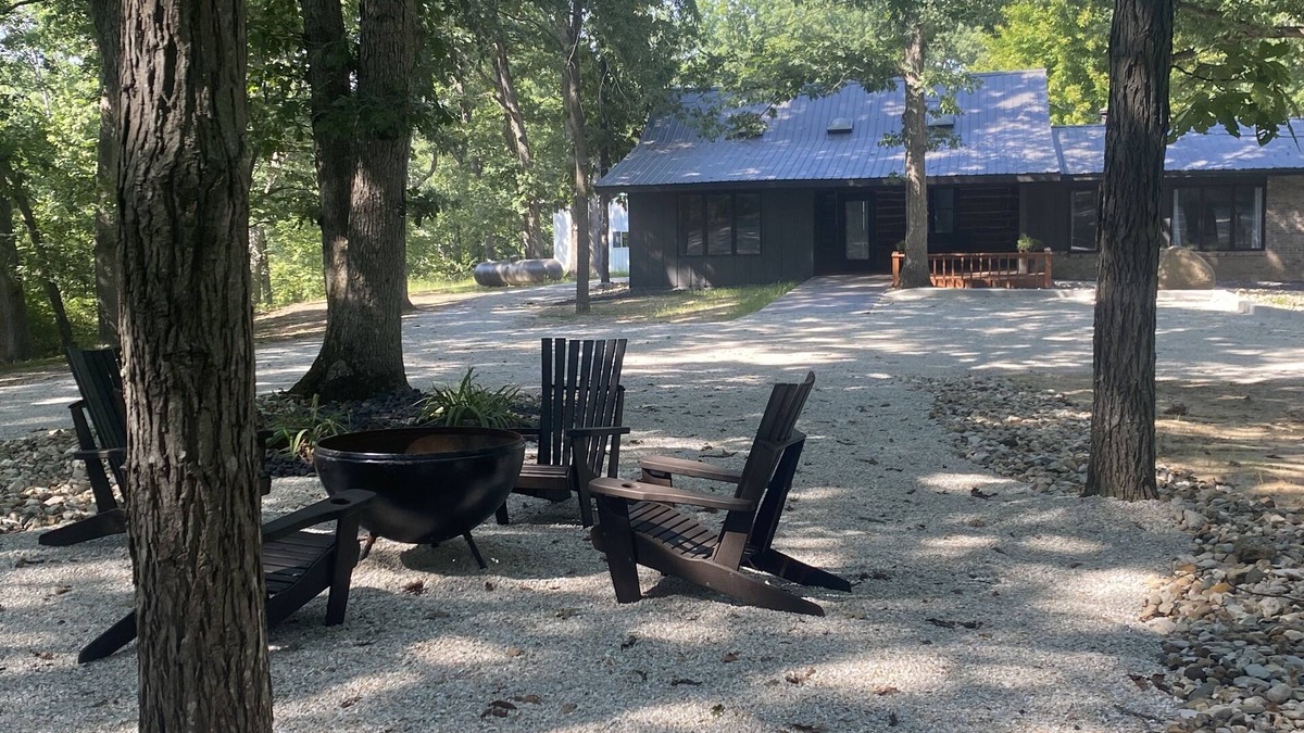 Fowler Cabin | Experience Serenity at our secluded cabin mere minutes from town.