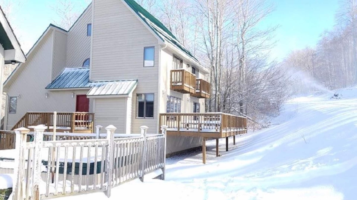 Northface House | Experience slope side on Salamander at The Haven!