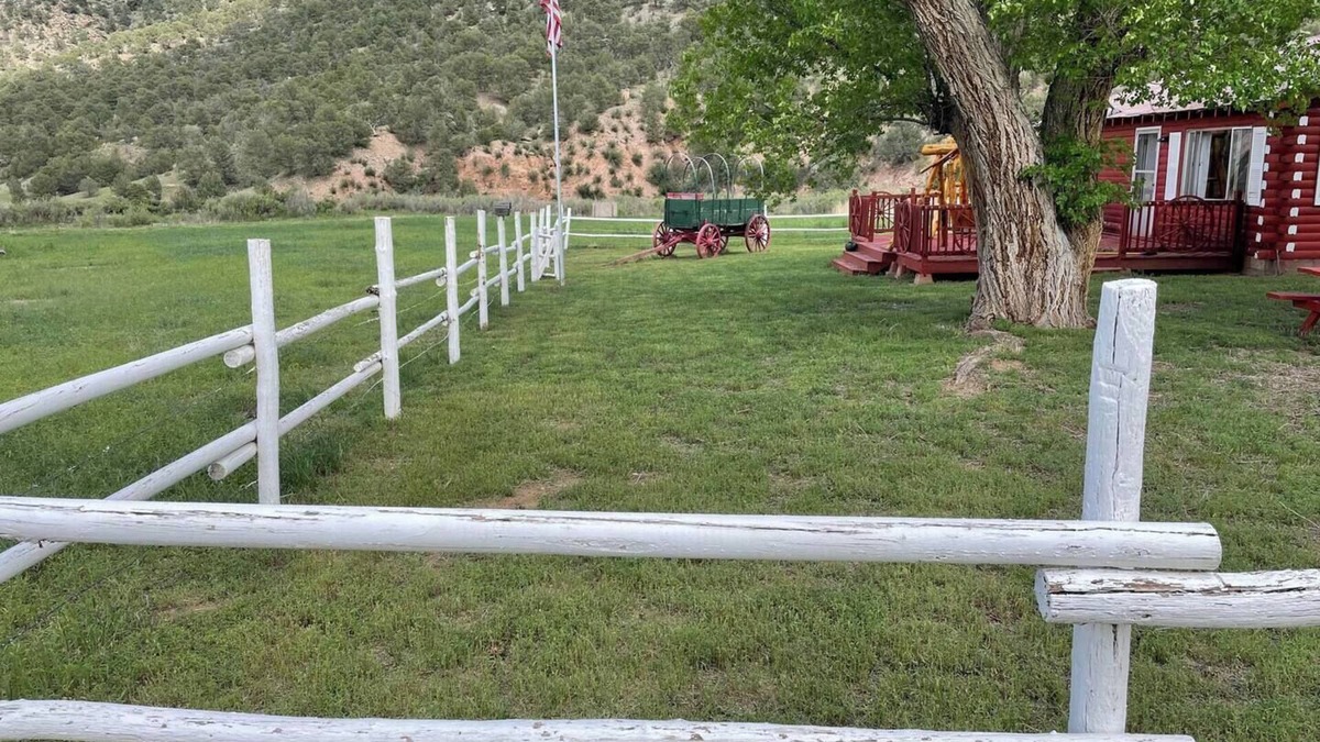 Cotopaxi House | Experience the charm of The Little Ranch in Cotopaxi, CO accommodations for up to 17 guests.