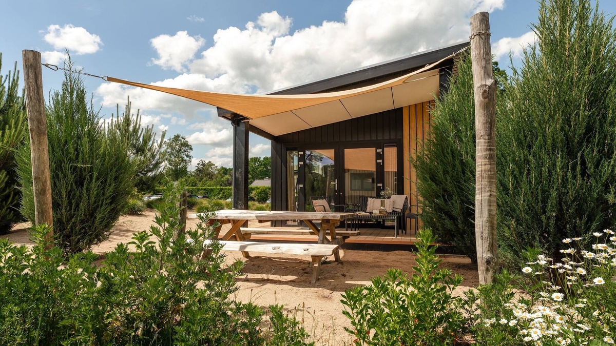 Municipality of Barneveld House | Experience the genuine Veluwe feeling in this relaxed Sand Lodge